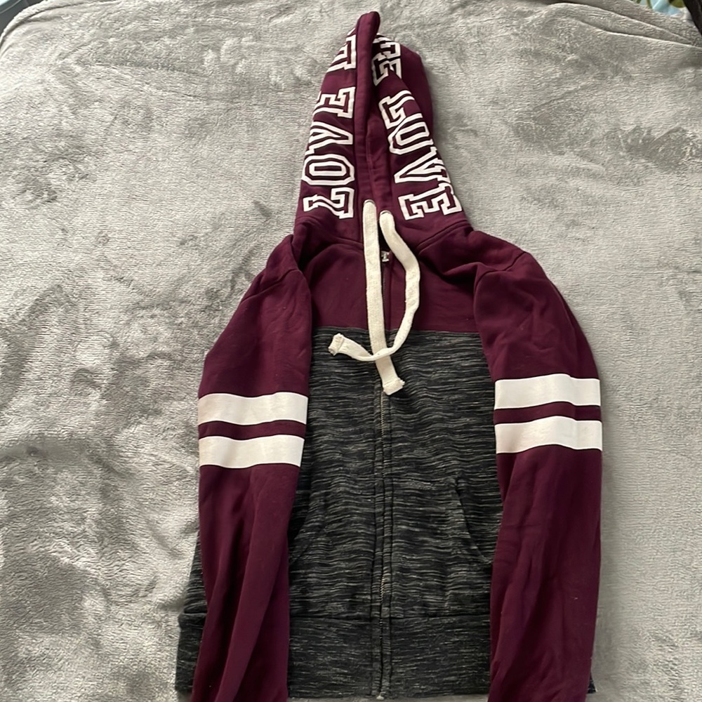 HOODIE!!